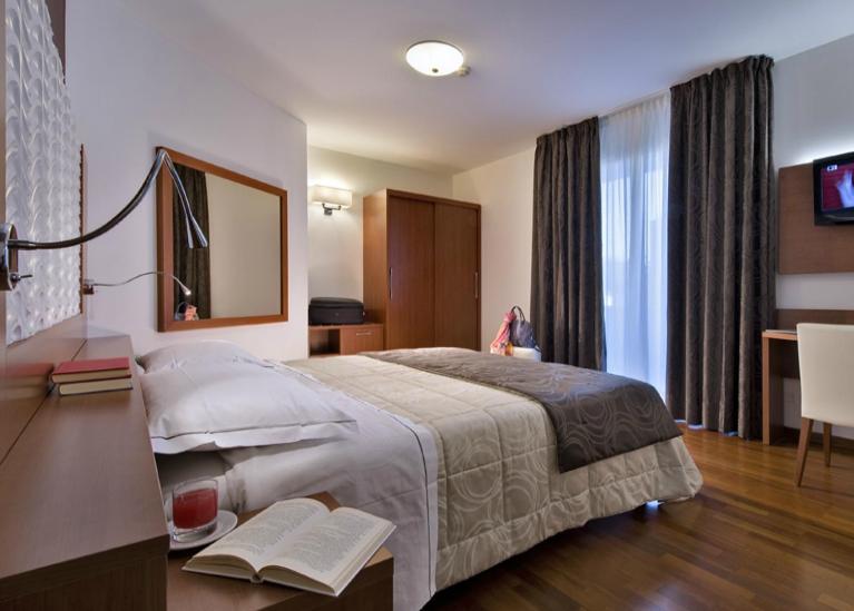 Hotel Lo Zodiaco アーバノ・テルメ エクステリア 写真